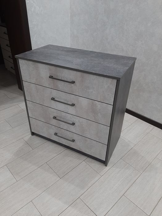 Продам комоды новые