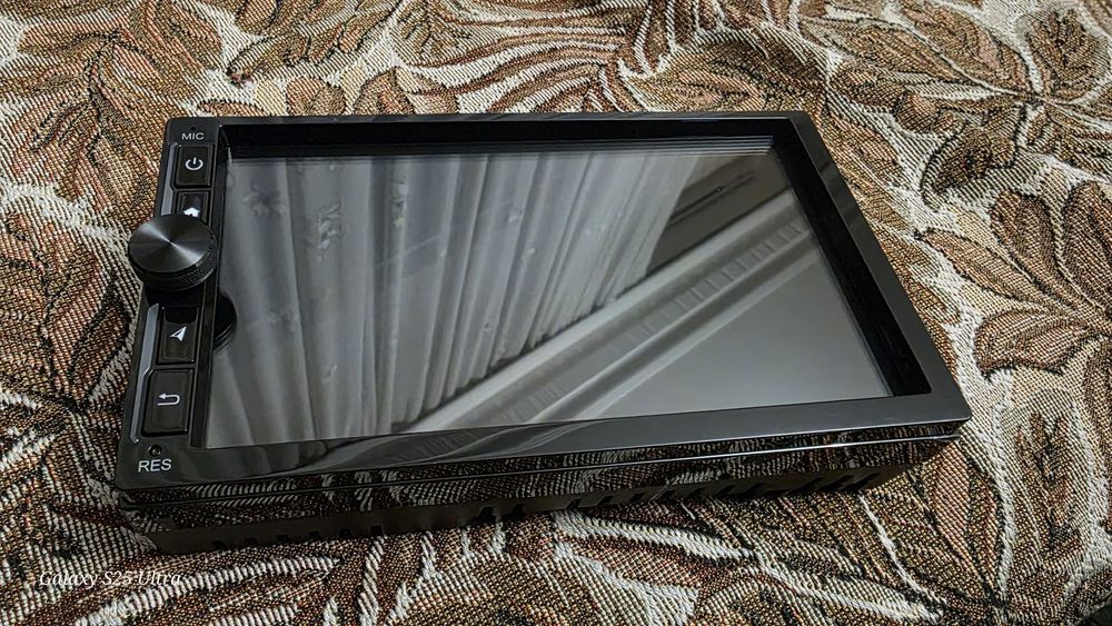 Универсална мултимедия 7 инча 2GB/32GB