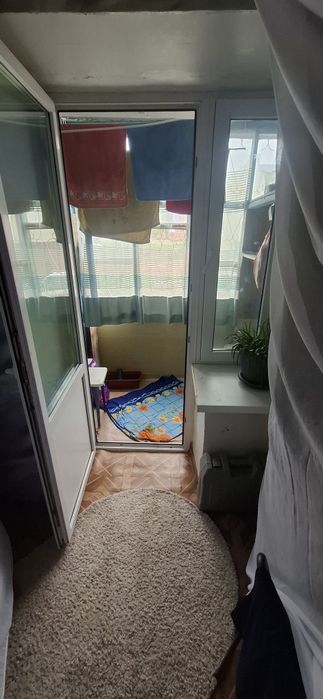 Продам 2-ком (5-7, 1 этаж)