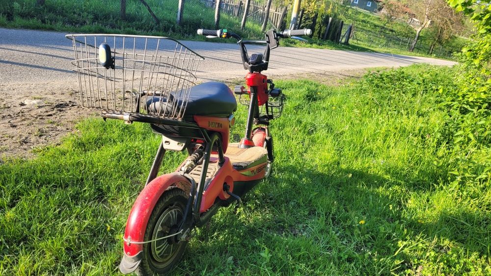 Vând scuter electric