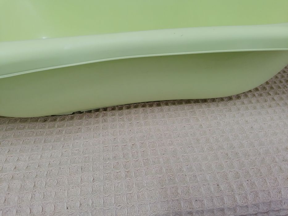 Бебешко корито и обиколник за кошара