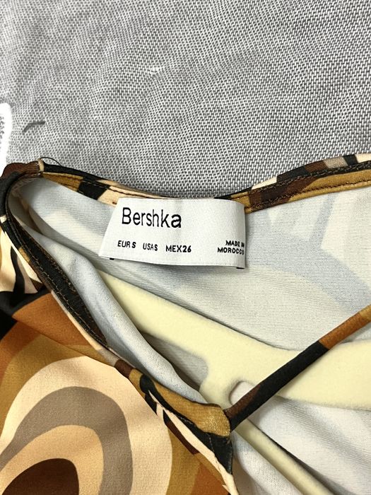 Топ с длинными рукавами