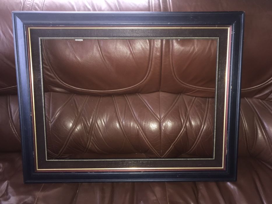 Дървени рамки за картини