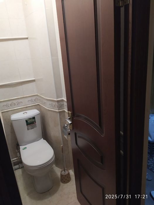 Продаётся своя 5 комнатная квартира 2 этаж пятиэтажный дом