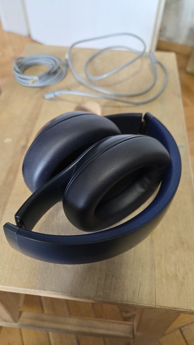 Beats Studio Pro – като нови, използвани 2 месеца