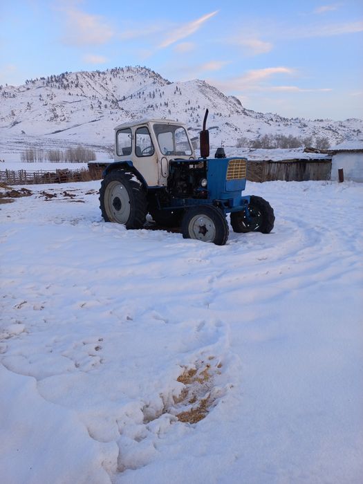 Продам трактор юмз