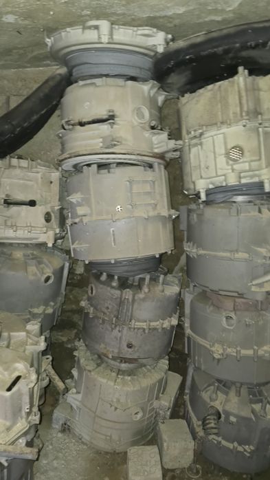 Cuve de inox si Supracuve Masini de Spalat