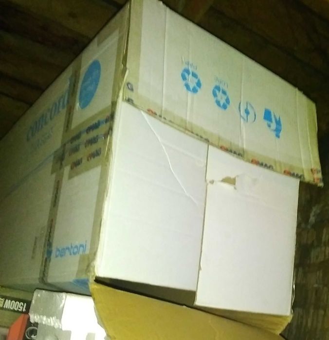 Sticle si borcane de bulion vin apa ulei 750 ml, 500 ml, cutii, schimb