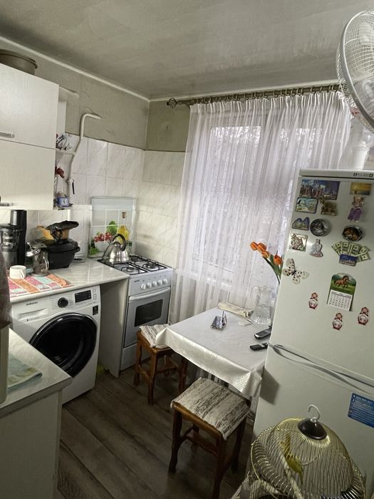 Продаётся отличная 2-комн. квартира.   48м2.    Фархадский