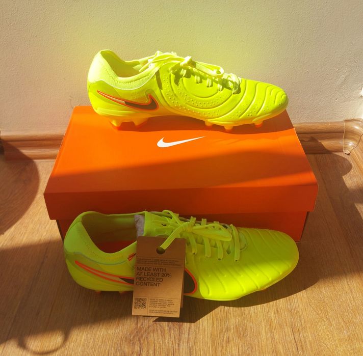 Ghete fotbal Nike Tempo Legend 10 pro FG