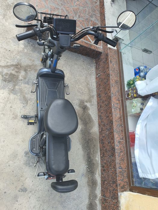 Demansh skuter elektrichiskiy