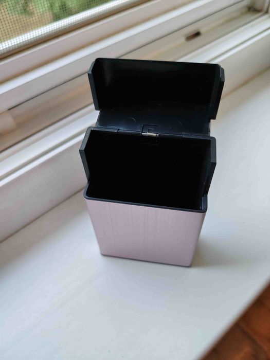 портсигар (классическая пачка сигарет)