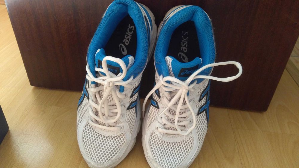 Дамски маратонки Asics DuoMax GT 1000