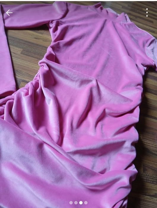 Rochiță din catifea roz