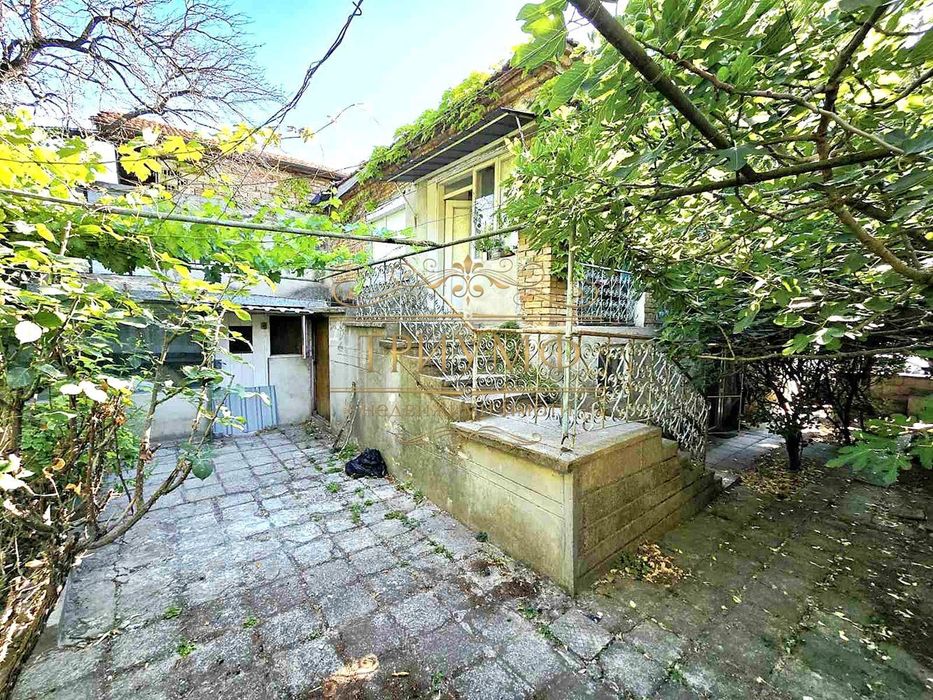 Продава се Къща в Белослав - 170 кв.м за 489 €/кв.м - Снимка #1