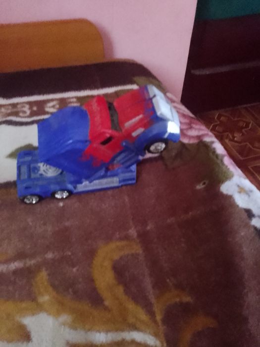 Vând vând robot la plafon înapoi la Optimus prime pe baterii