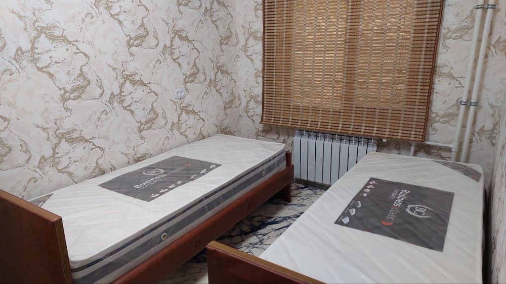 Uy tez sotiladi. Chirchiq sh 1 mkryn