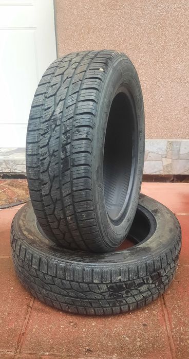 2 броя всесезонни гуми 185 60 15 TOYO без забележки