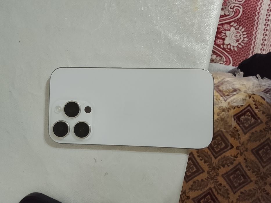 Iphone 16 pro  128гб ёмкость 89%