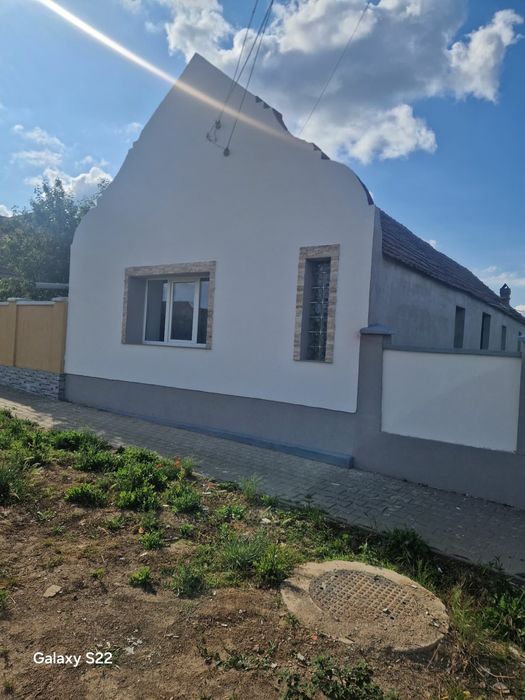Casa de vanzare
