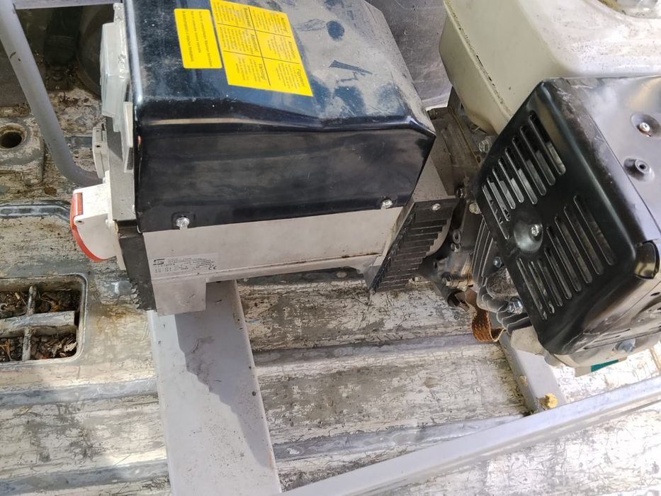 De vânzare generator