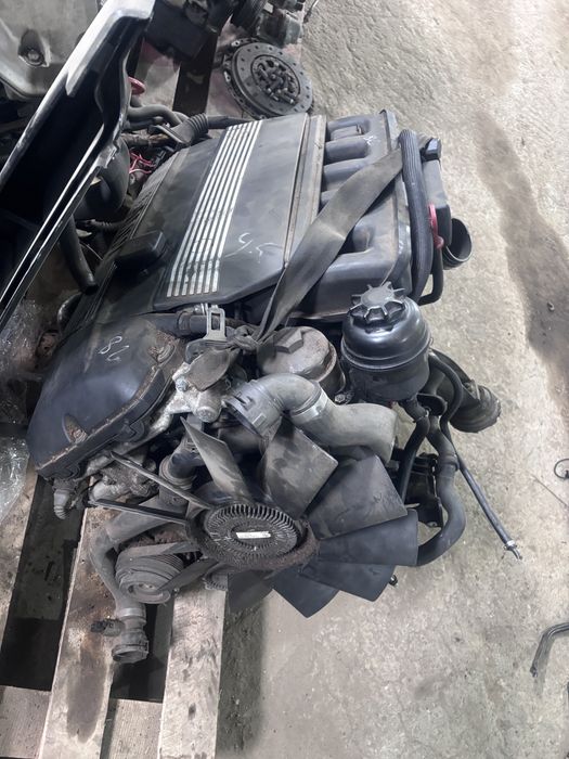 Продам двигатель BMW M52 b25tu