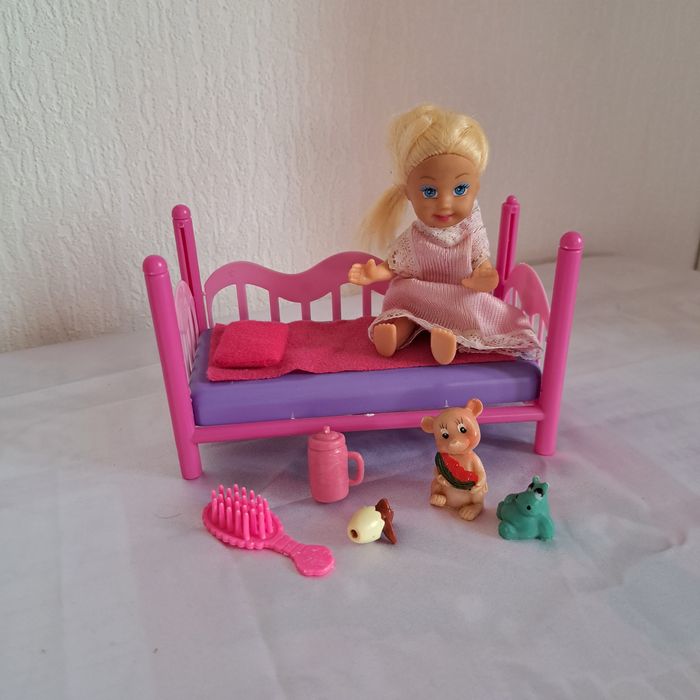 Продам мебель в домик для Барби