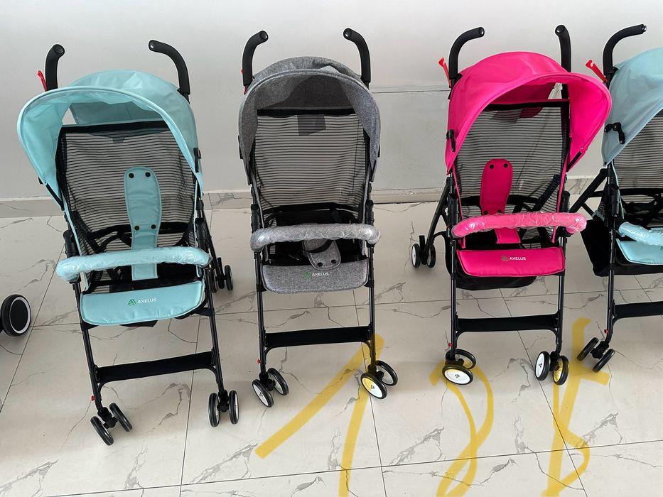 Коляска летняя, легкая удобная