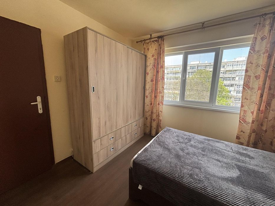 Двустаен апартамент под наем в ж.к. Здравец Изток