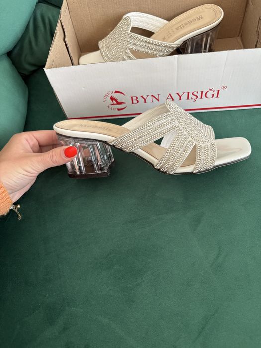 Sandale toc marimea 36