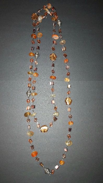 Колиета и огърлици