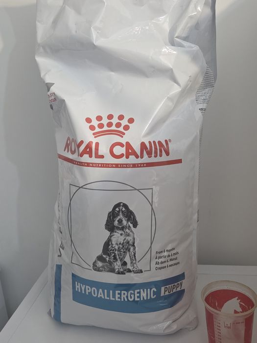 Royal canin hypoallergenic pupi