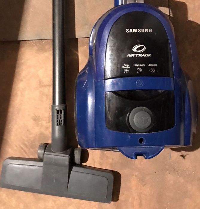Продам пылесос самсунг за 10000