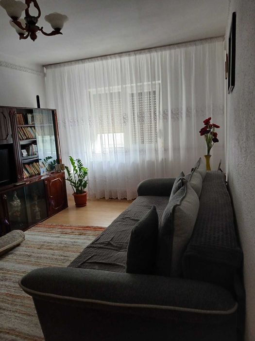 Apartament de vânzare, Buzău, cartier Broșteni
