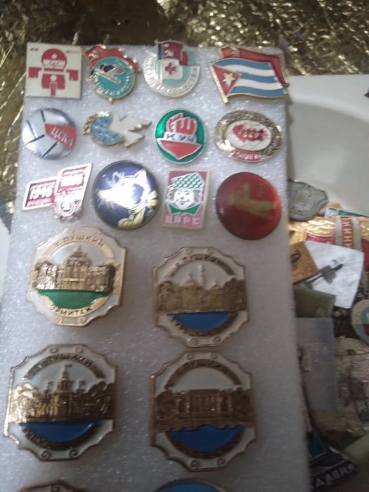 Значки Ссср разные.