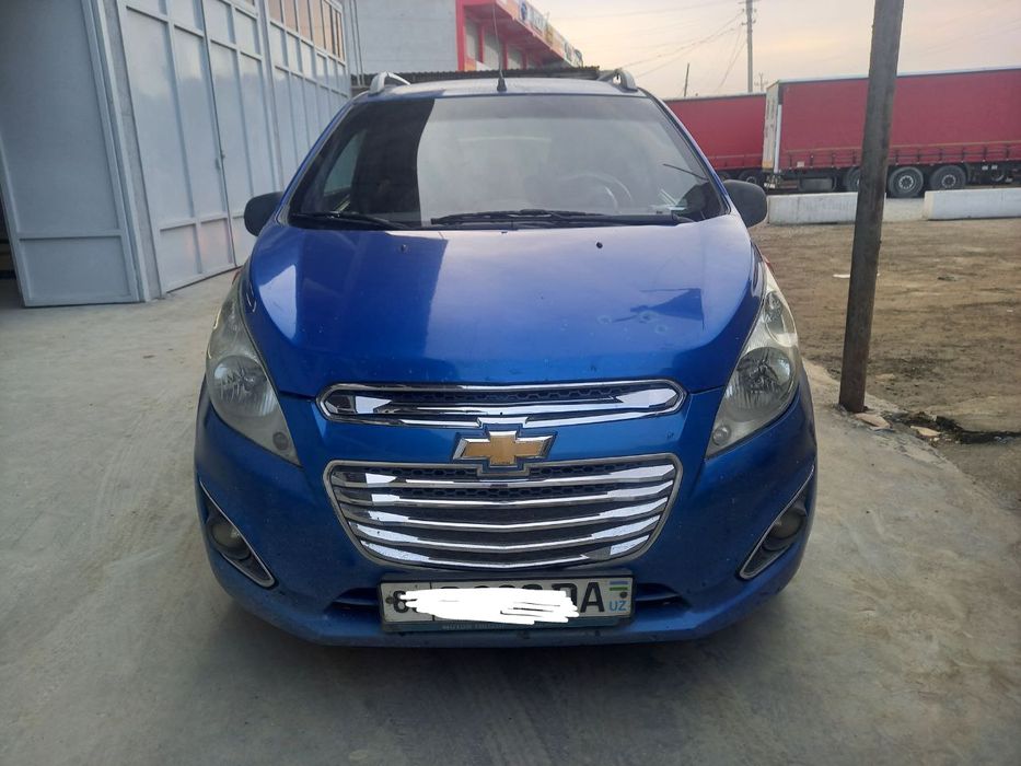 Спарк   сотилади