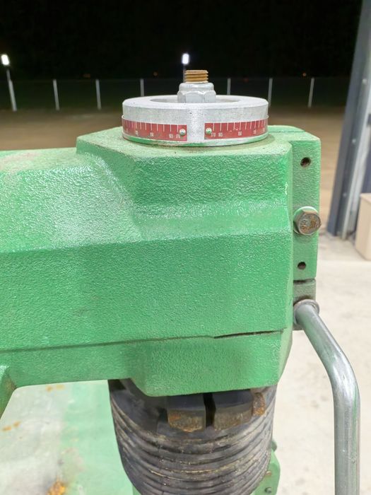 Радиална пендула на 1250 мм 3 кв диск 400 мм