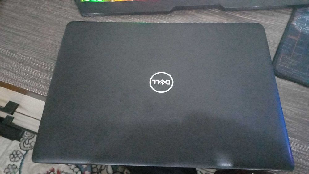 Продаётся  ноутбук Dell