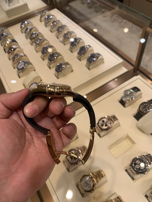 Rolex Sky Dweller 42mm новые