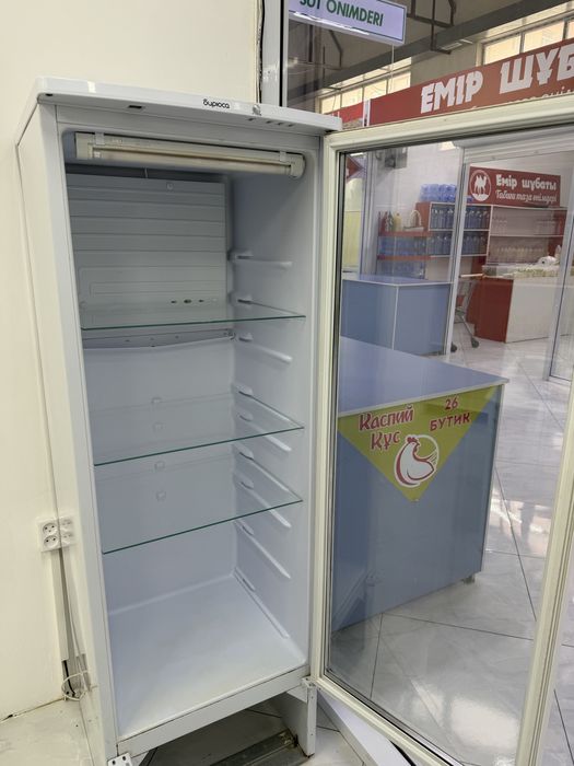 Холодильник чистый