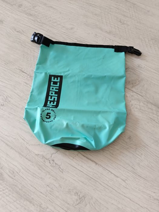 Спасательный жилет