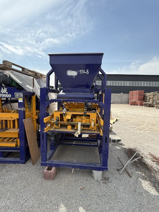 Станок для производства сплитерных блоков