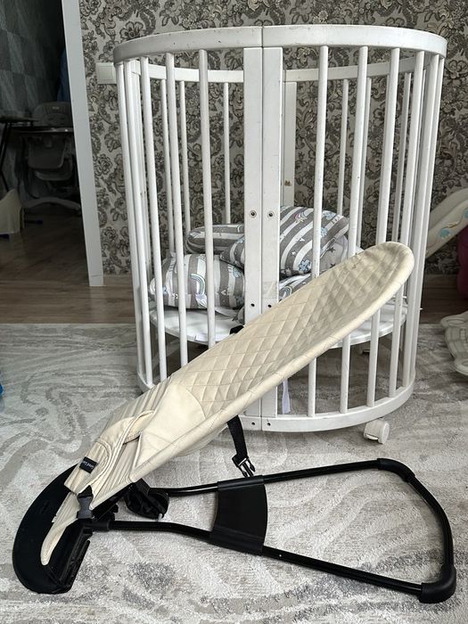 Манеж, шезлонг, ванночка для купания