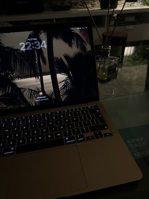 Macbook M1 2020