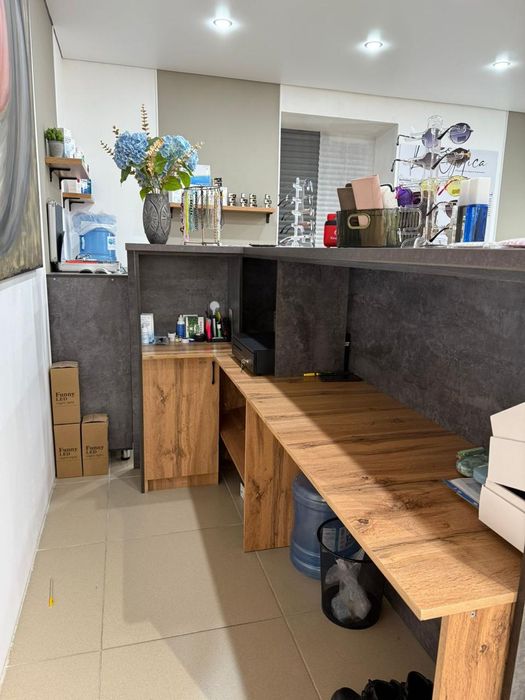 Продаётся ресепшен