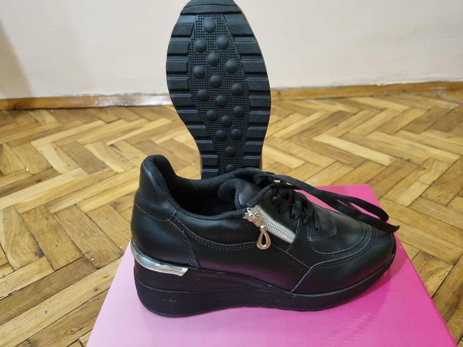 Дамски сникърси 37 номер