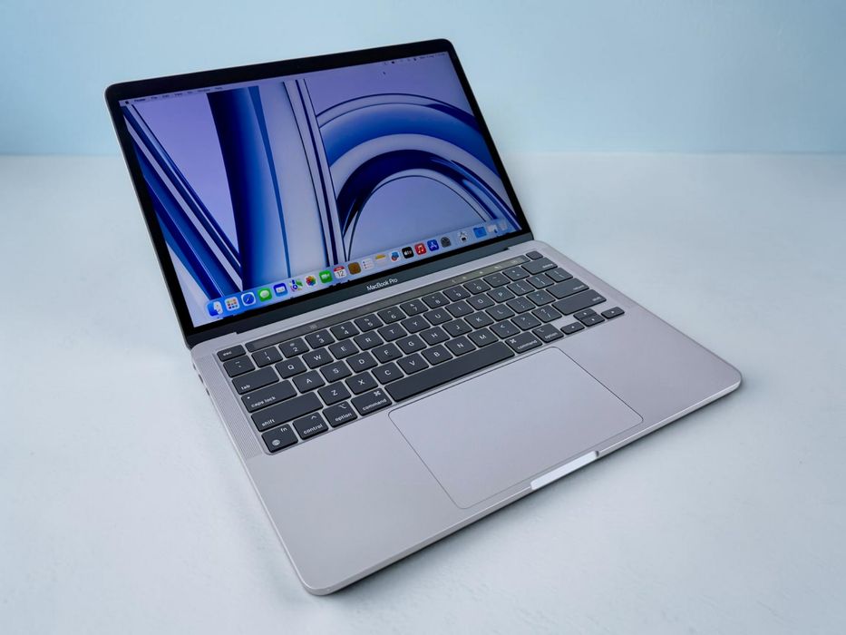 Apple MacBook Pro 13 M2 8RAM 256GB Touch Bar Space Gray 94% Батерия! Гараниця!