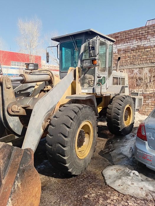 продам погрузчик 2м3