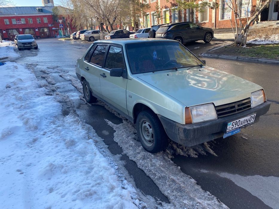 Продам ваз 21099 машина авто
