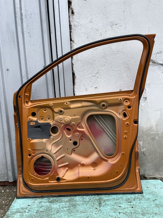 Предна дясна врата за Skoda Karoq Seat Ateca Шкода Карок Атека 2017г-